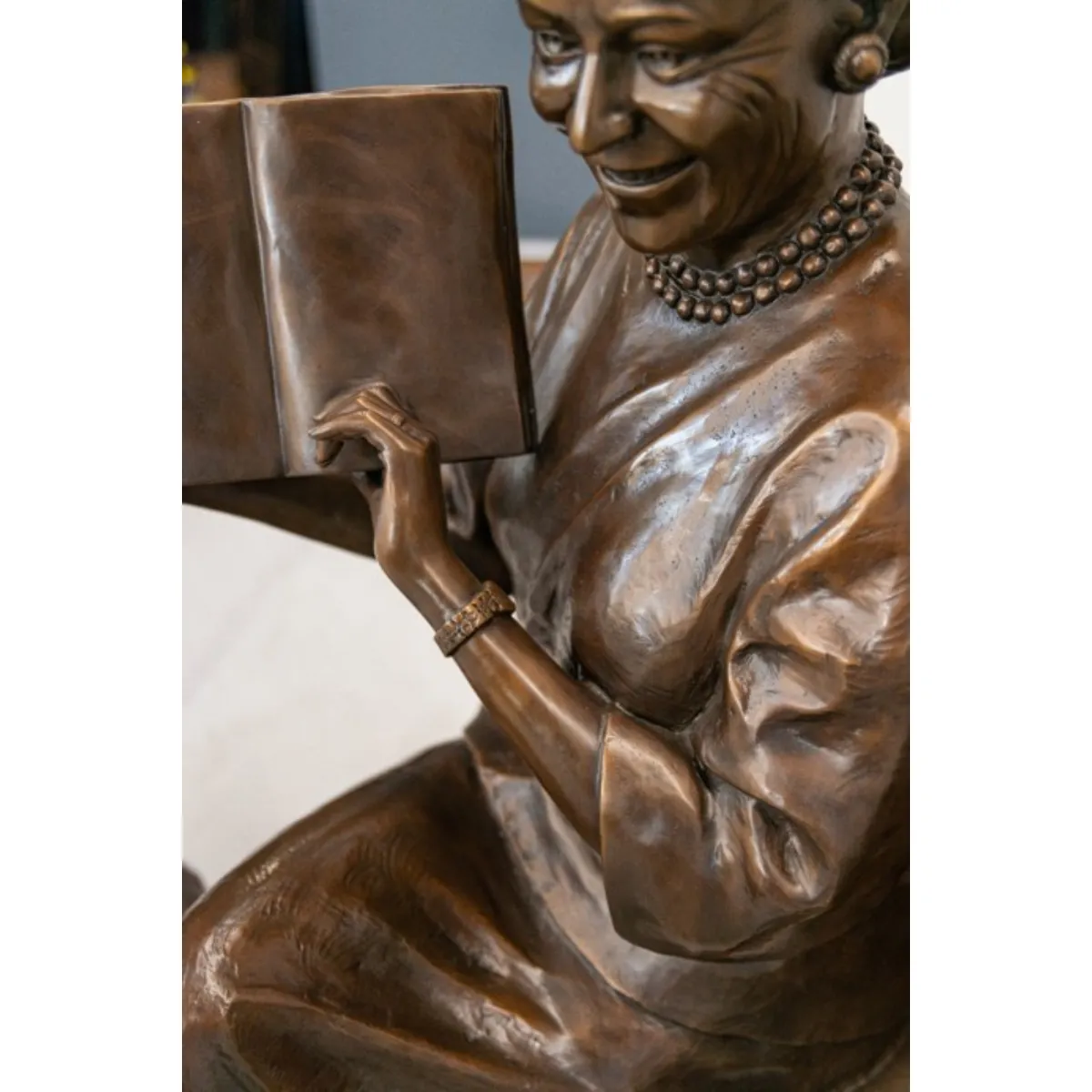 Custom Statue of First Lady Barbara Bush on Book Bench