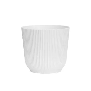 Darcy Plastic Pot