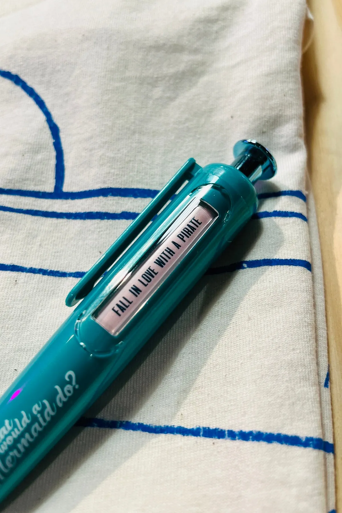 Kuglepen "What would a Mermaid do?"