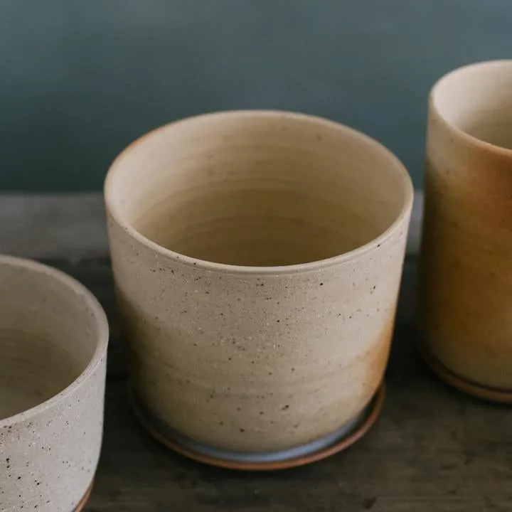 Leaf and Thread Stoneware Planter - Sand