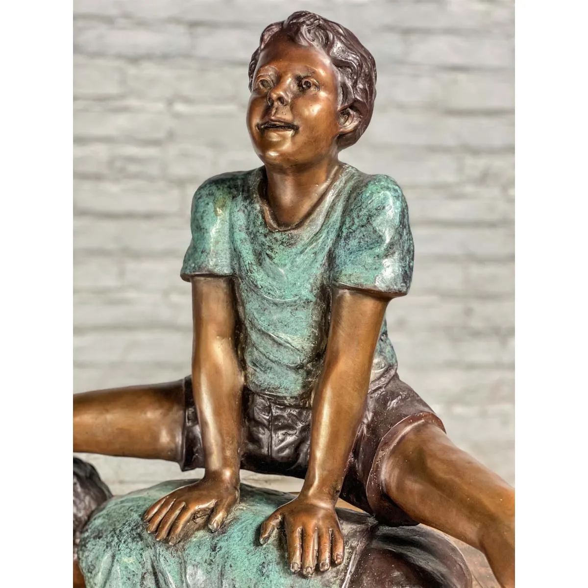 Leapfrog Brothers Statue