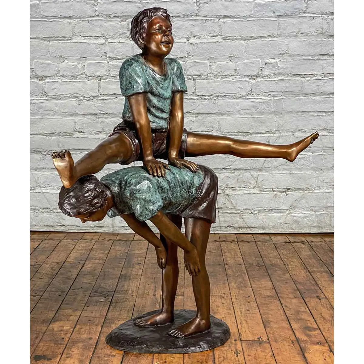 Leapfrog Brothers Statue