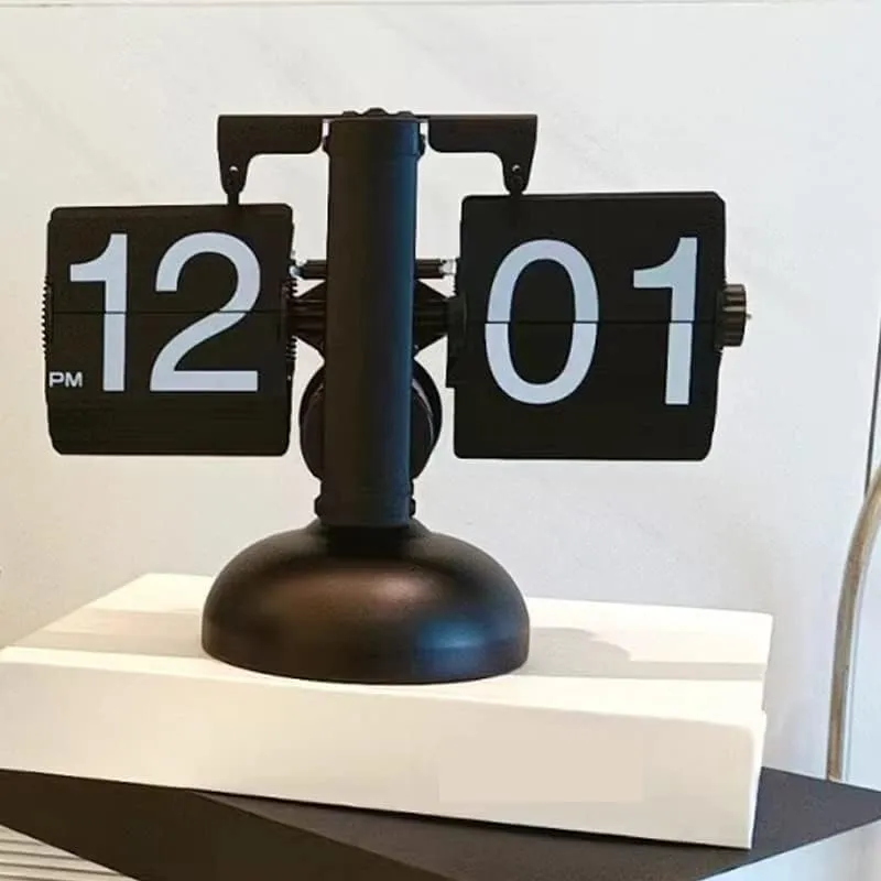 Metal Flip Desk Clock (Black), Retro Vintage Design Auto Flip Clock Desk Clock Table Clock Large Number Battery Powered Internal Gear Operated - Analog, 8.3 Inch