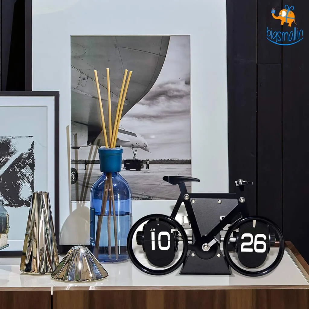 Steel Bicycle Flip Clock