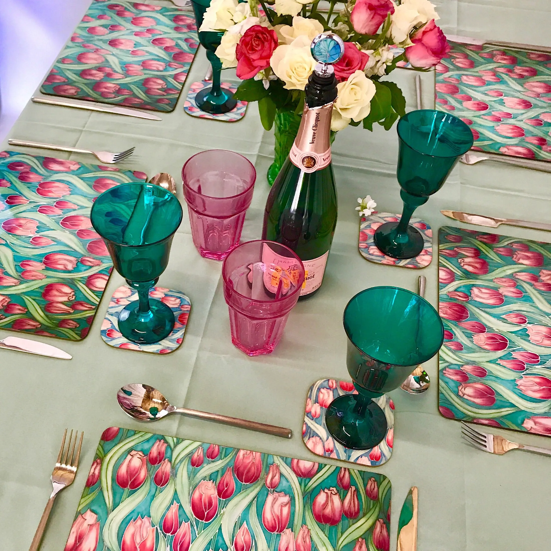 Tulips Tulips glass chopping boards - Placemats & Coasters - Pink Green Table Mats - Durable Hardwearing Tableware